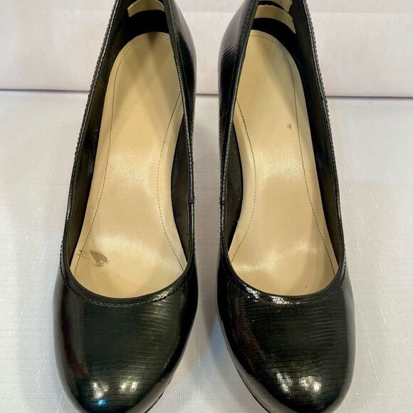 BLACK PLATFORM LEATHER PUMPS WITH 5” HEEL BY CALVIN KLEIN SIZE 10 - Picture 2 of 6